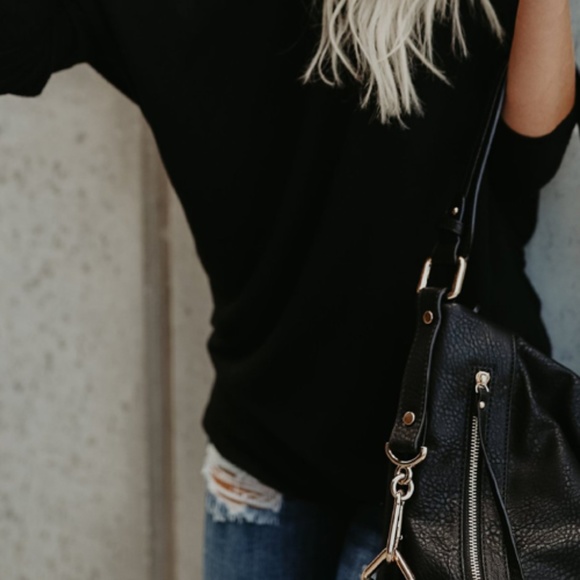 Plunging Open Twist Back Black Top - Picture 6 of 6